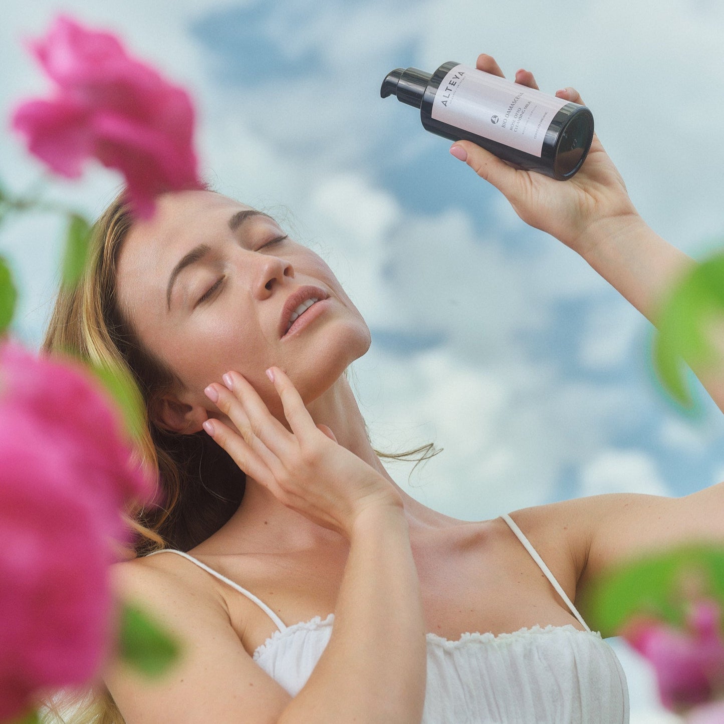 Bio Damascena Organic Rose Otto Cleansing Milk